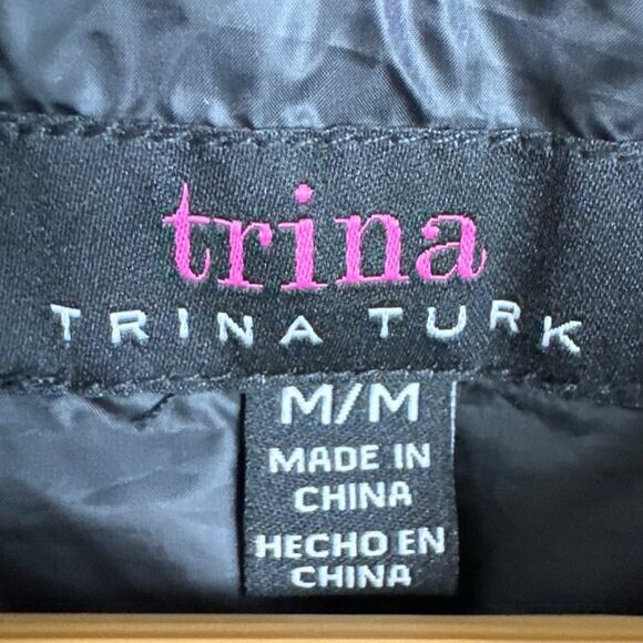 Trina Turk Down Puffer Jacket Boxy Fit Size M NWOT Black White Trim Designer - Picture 8 of 11